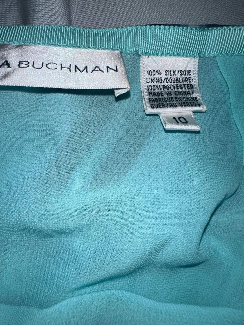 Dana Buchman classic silk lined size 10 flounce slightly asymmetrical - Picture 4 of 9